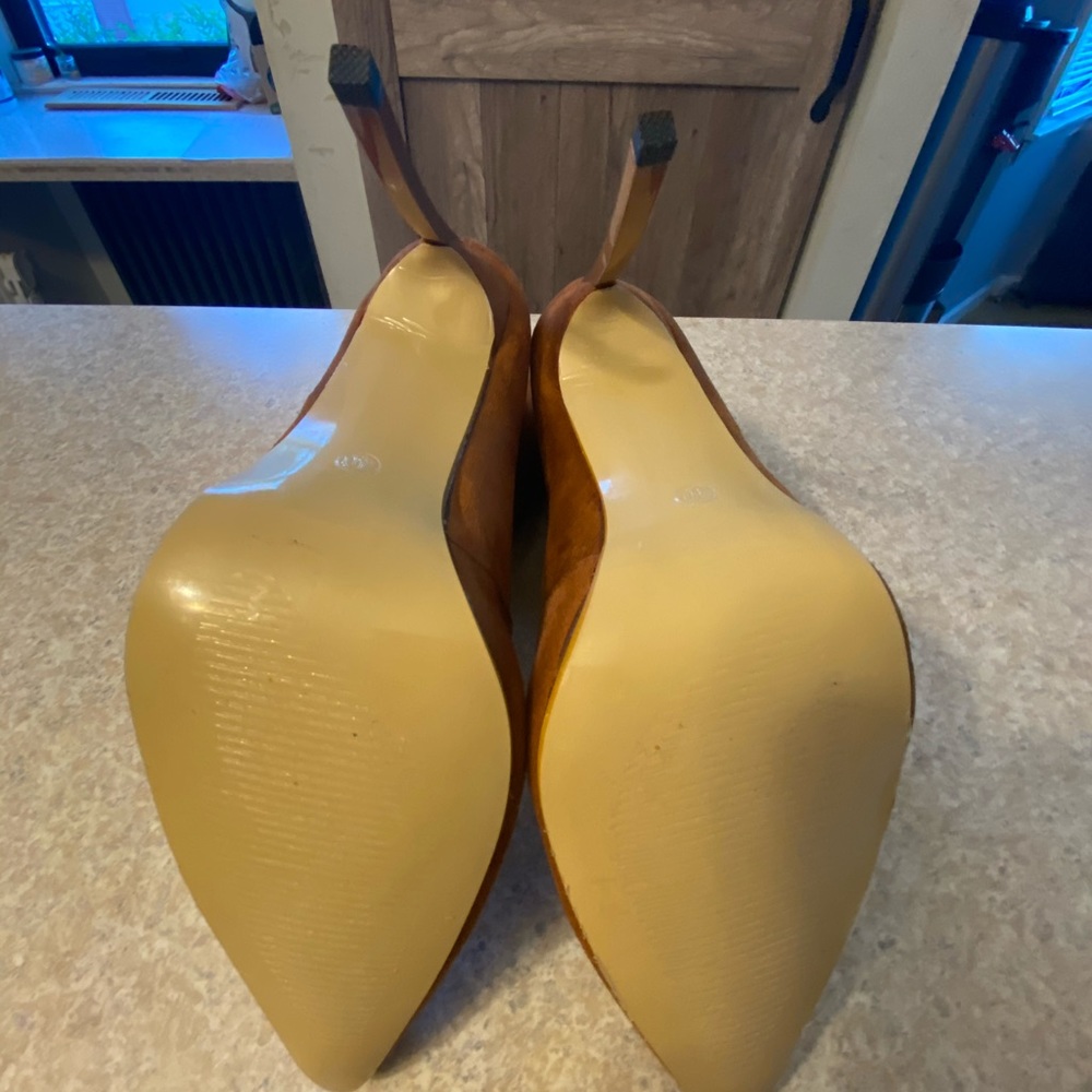 Booties - Picture 4 of 4